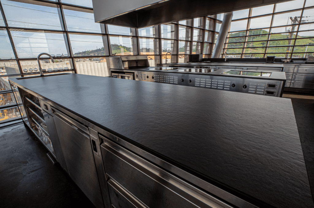 Domoos kitchen picture